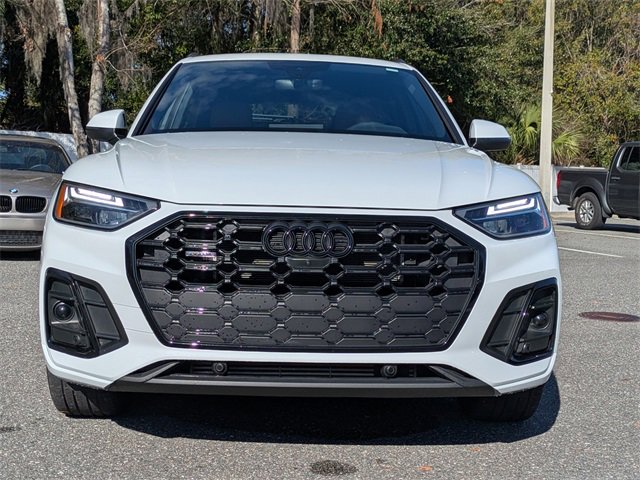 Used 2023 Audi Q5 e Premium Plus w/ Premium Plus Package image 8