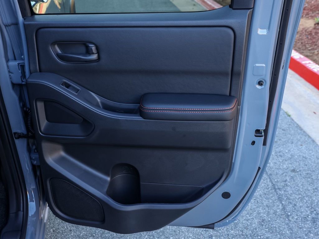 New 2026 Nissan Frontier Pro-X w/ Pro-X Convenience Package image 18