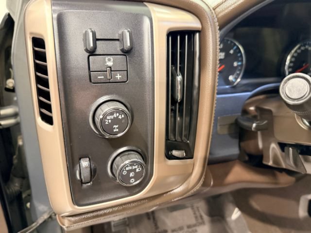 Used 2018 GMC Sierra 1500 Denali w/ Denali Ultimate Package AWD/4WD image 39