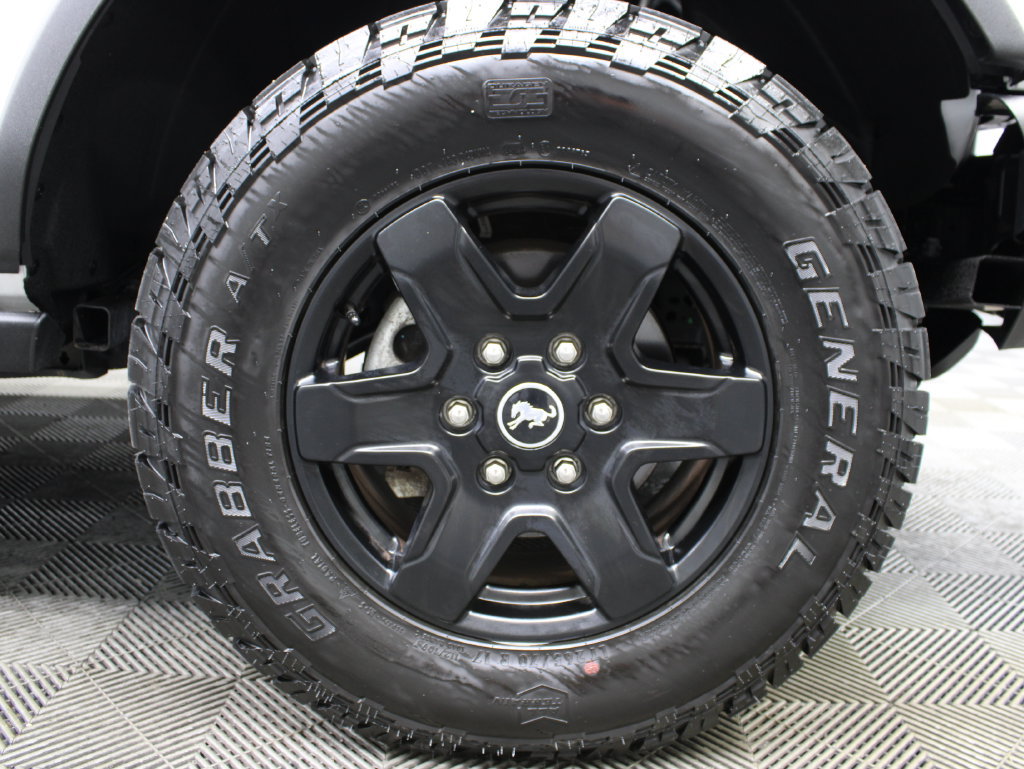 Used 2024 Ford Bronco Black Diamond AWD/4WD image 12