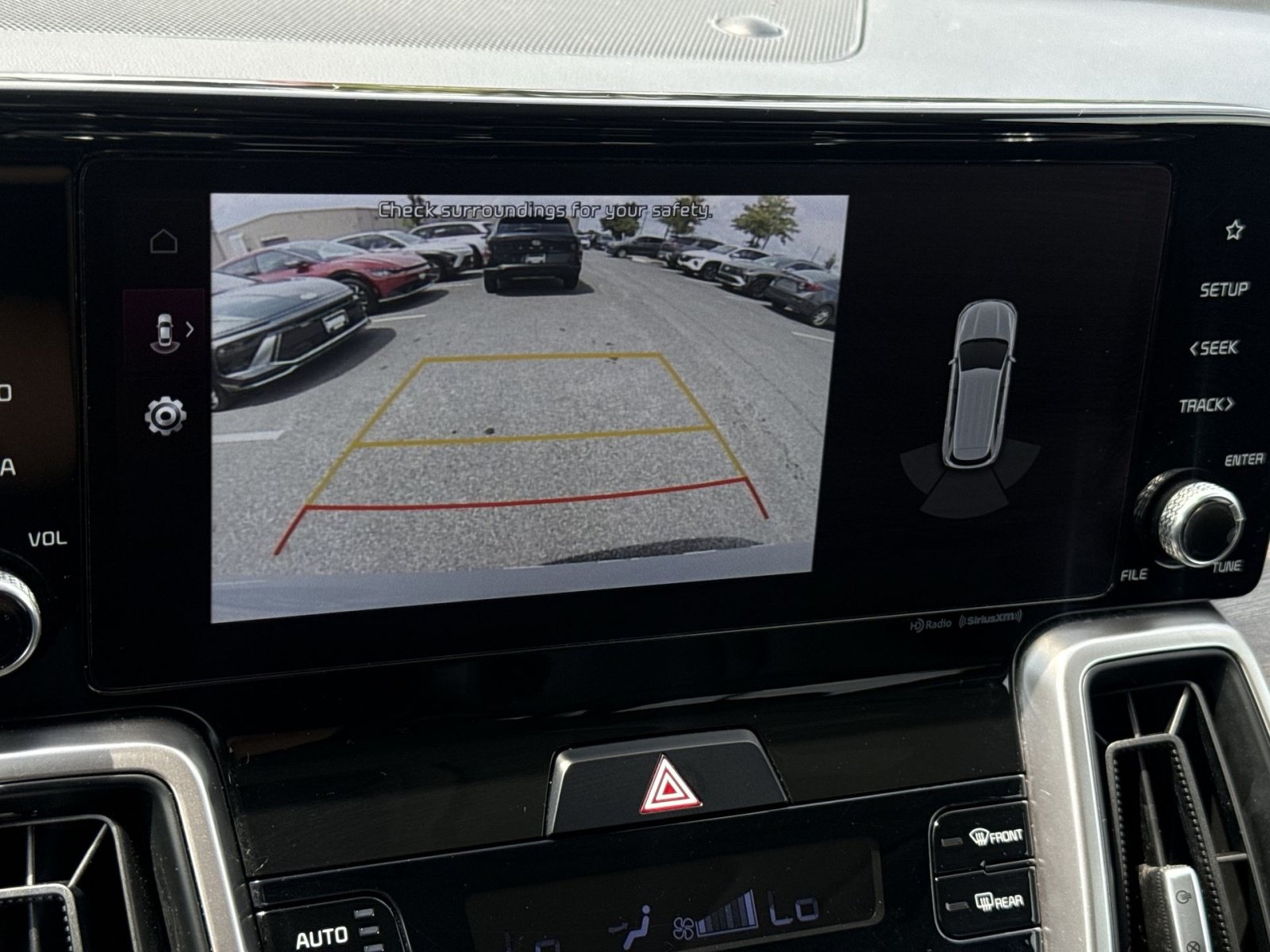 Used 2022 Kia Sorento EX w/ Panoramic Sunroof Package FWD image 17