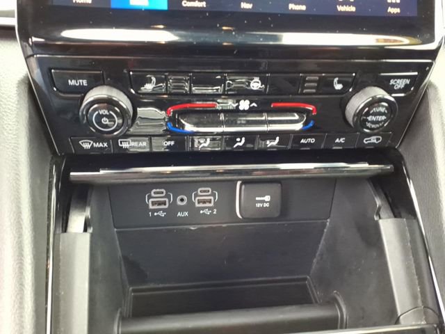 Certified 2023 Jeep Grand Cherokee Limited AWD/4WD image 24