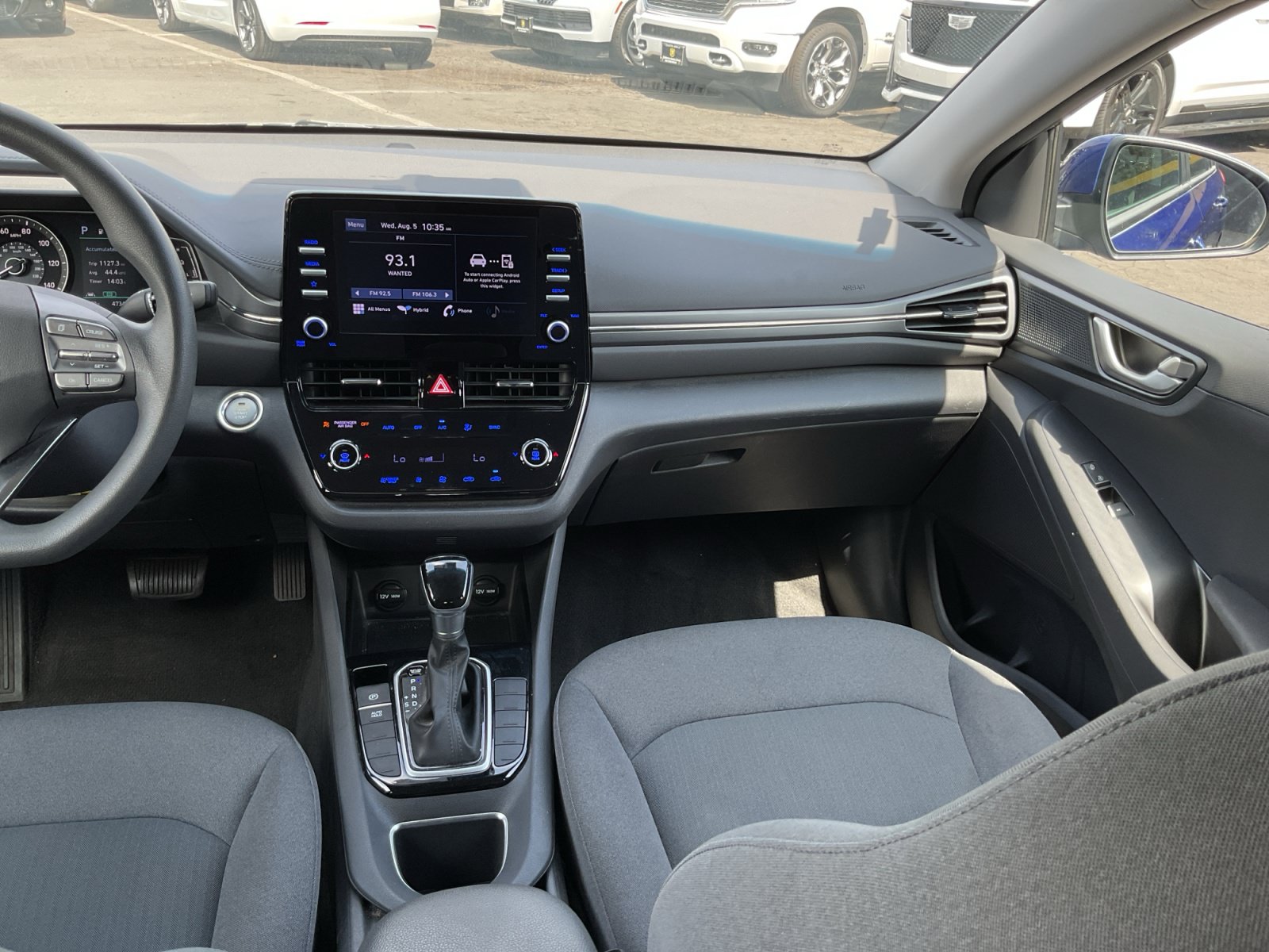 Used 2022 Hyundai Ioniq Blue FWD image 17