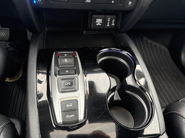 Used 2018 Honda Pilot Elite image 32