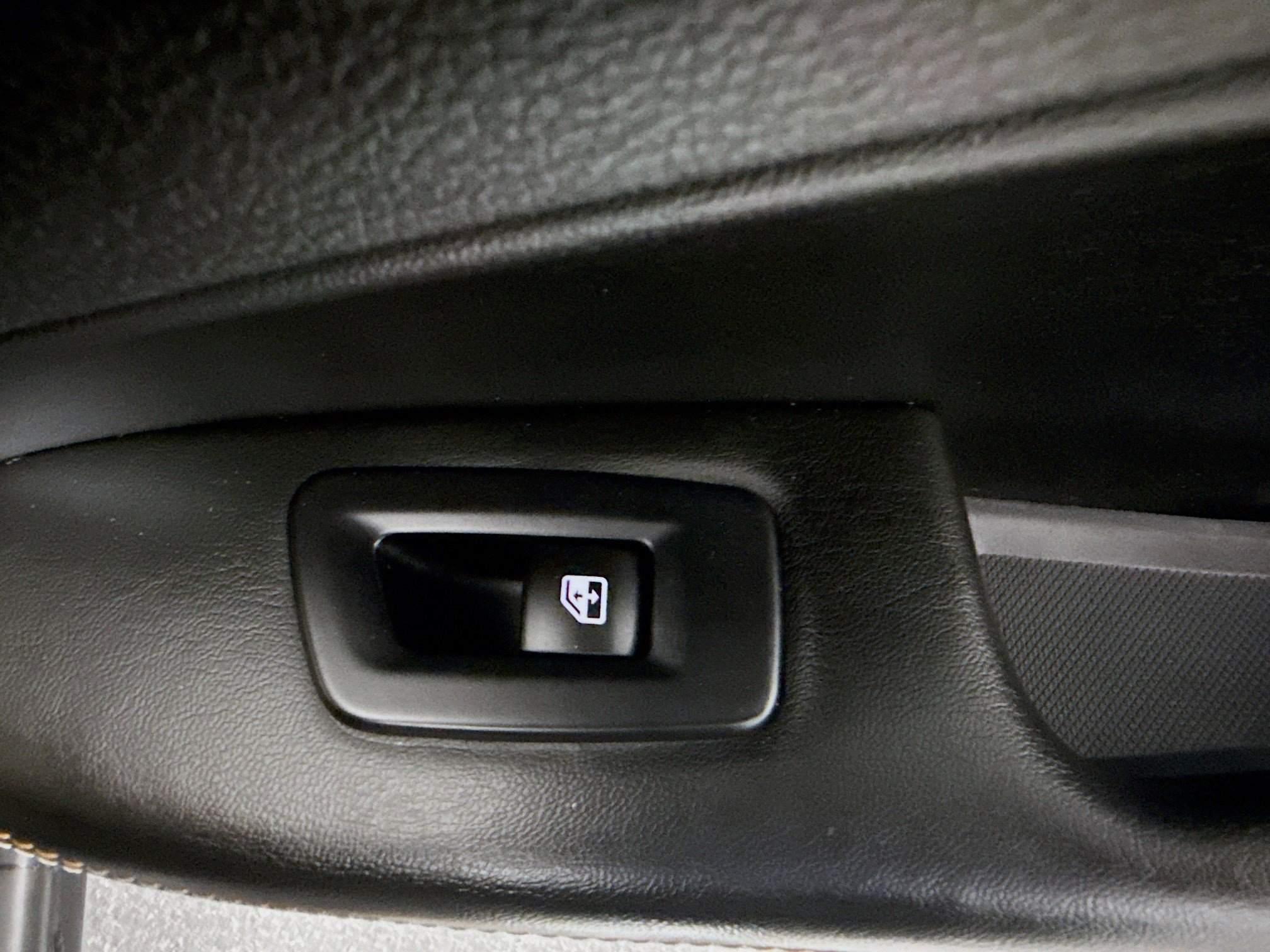 Used 2019 Jeep Compass Latitude w/ Popular Equipment Group image 31