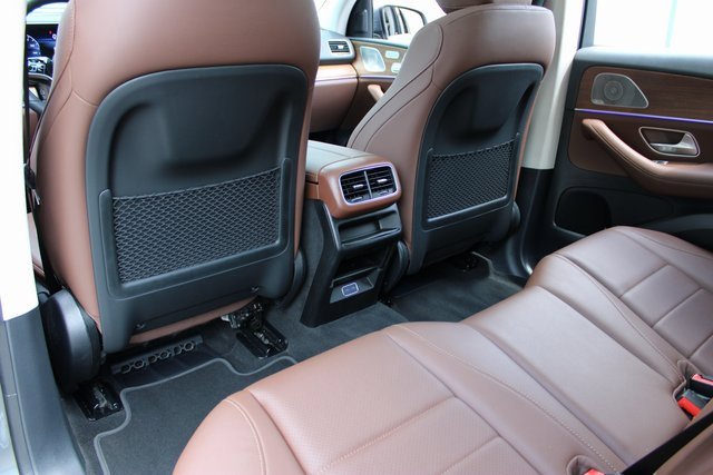 Used 2024 Mercedes-Benz GLE 350 4MATIC w/ AMG Line Exterior image 11