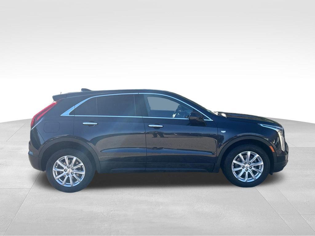 Used 2023 Cadillac XT4 Luxury image 7