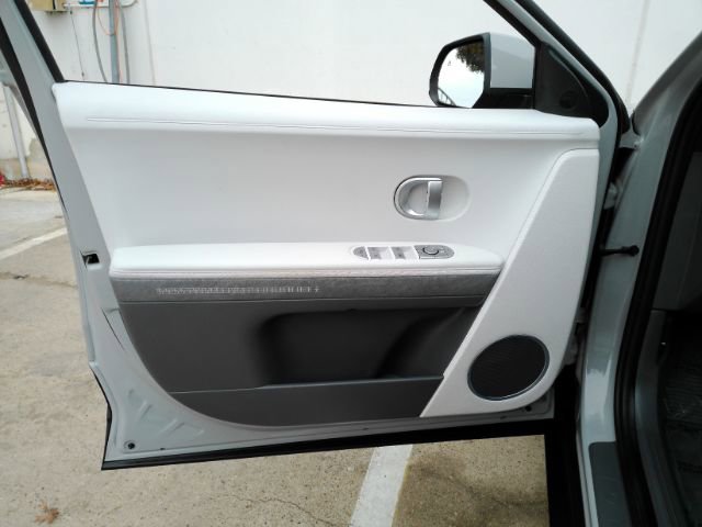 Used 2023 Hyundai Ioniq 5 SEL w/ Cargo Package image 11