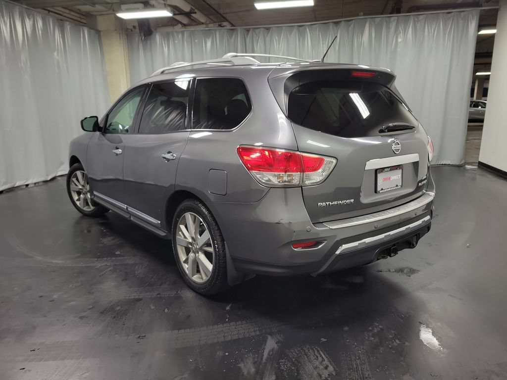 Used 2016 Nissan Pathfinder Platinum AWD/4WD image 7
