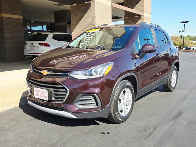 Used 2021 Chevrolet Trax LT w/ LT Convenience Package FWD image 7
