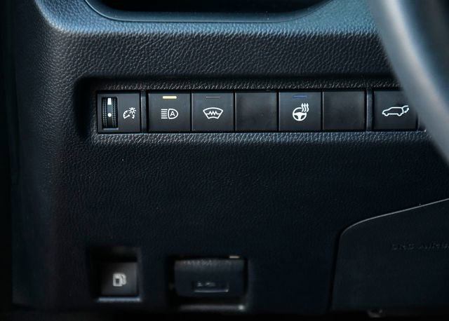 Certified 2023 Toyota RAV4 XLE image 27