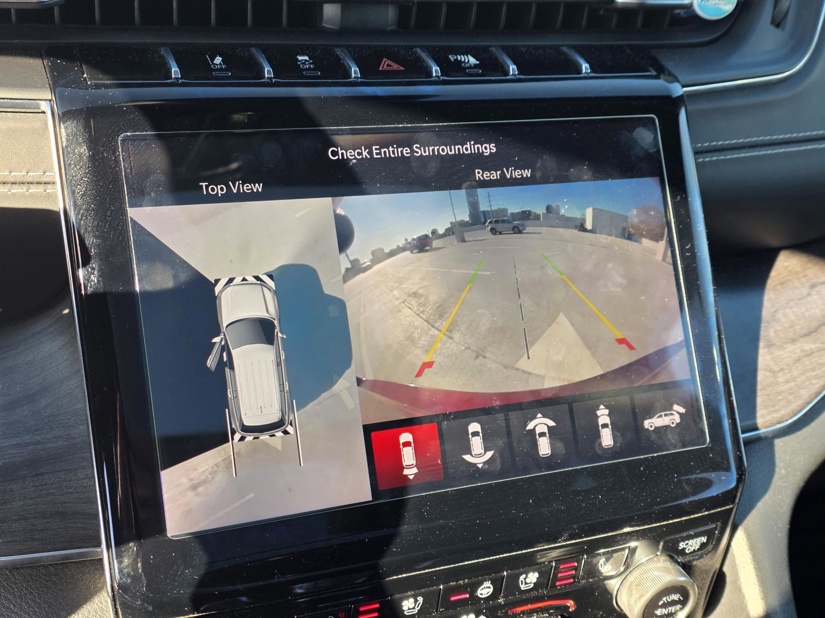 Used 2022 Jeep Grand Cherokee L Overland w/ Advanced Protech Group III image 17