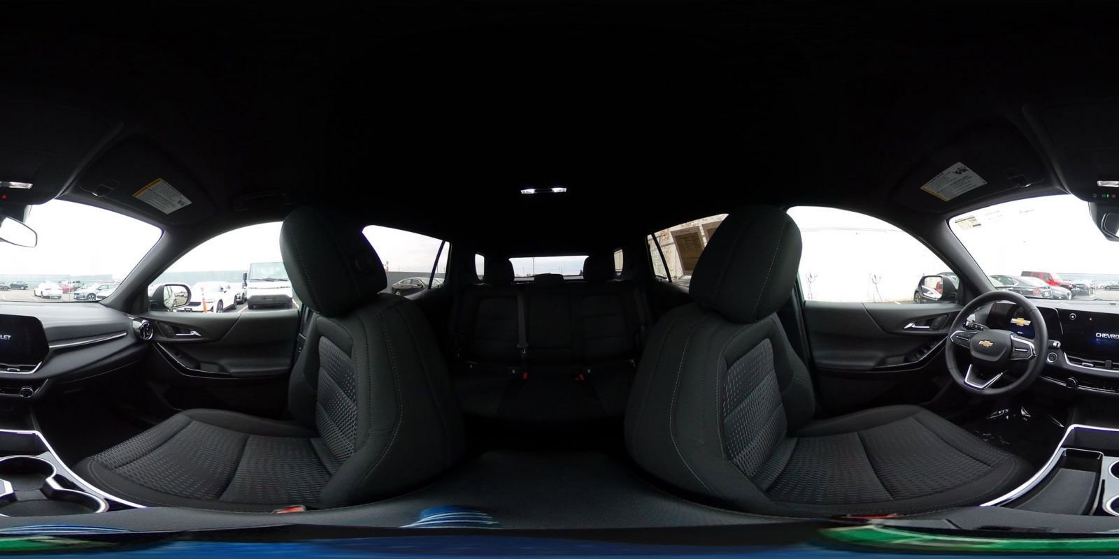 Used 2025 Chevrolet Equinox LT image 41