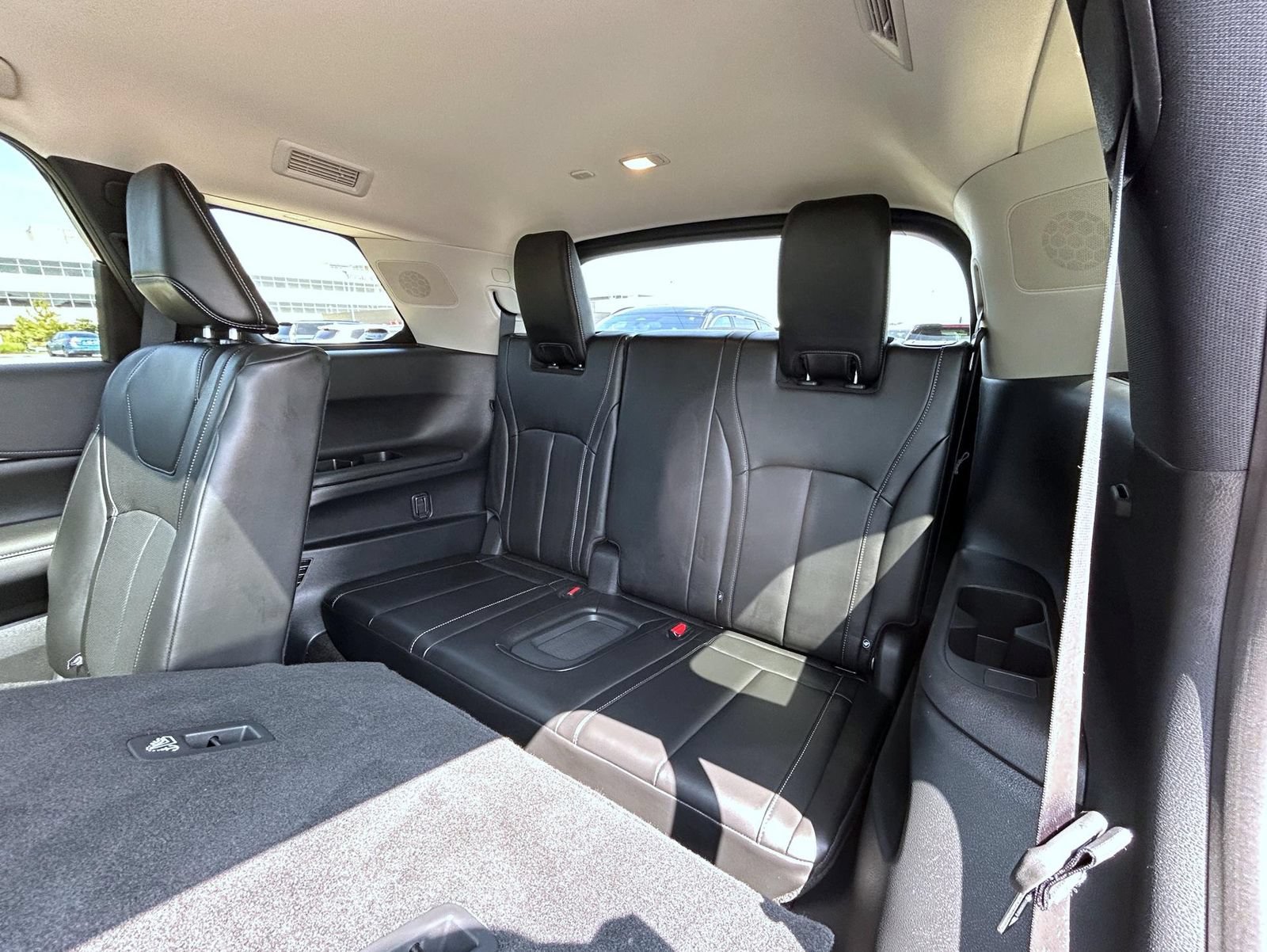 Used 2025 INFINITI QX60 Pure AWD/4WD image 20