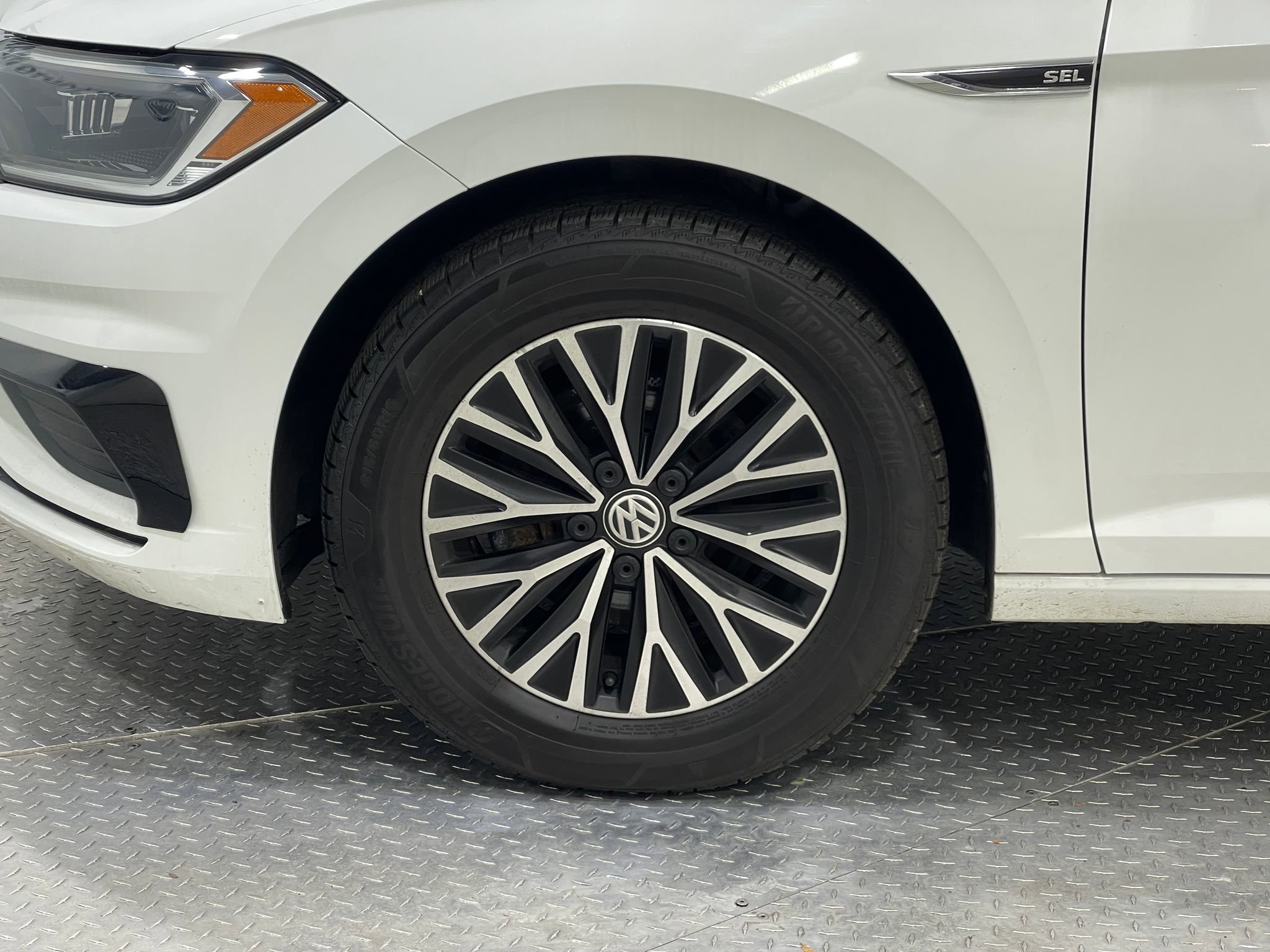 Used 2019 Volkswagen Jetta SEL FWD image 34