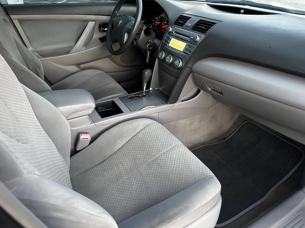 Used 2007 Toyota Camry CE image 11