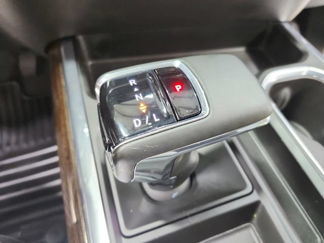 Used 2024 GMC Sierra 1500 Elevation w/ Preferred Package AWD/4WD image 26