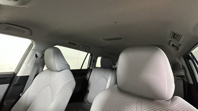 Used 2023 Toyota Highlander L FWD image 12