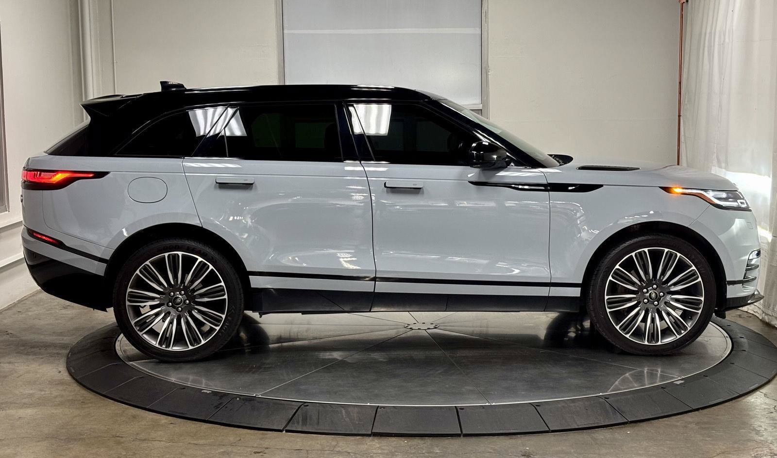 Used 2023 Land Rover Range Rover Velar HST AWD/4WD image 9