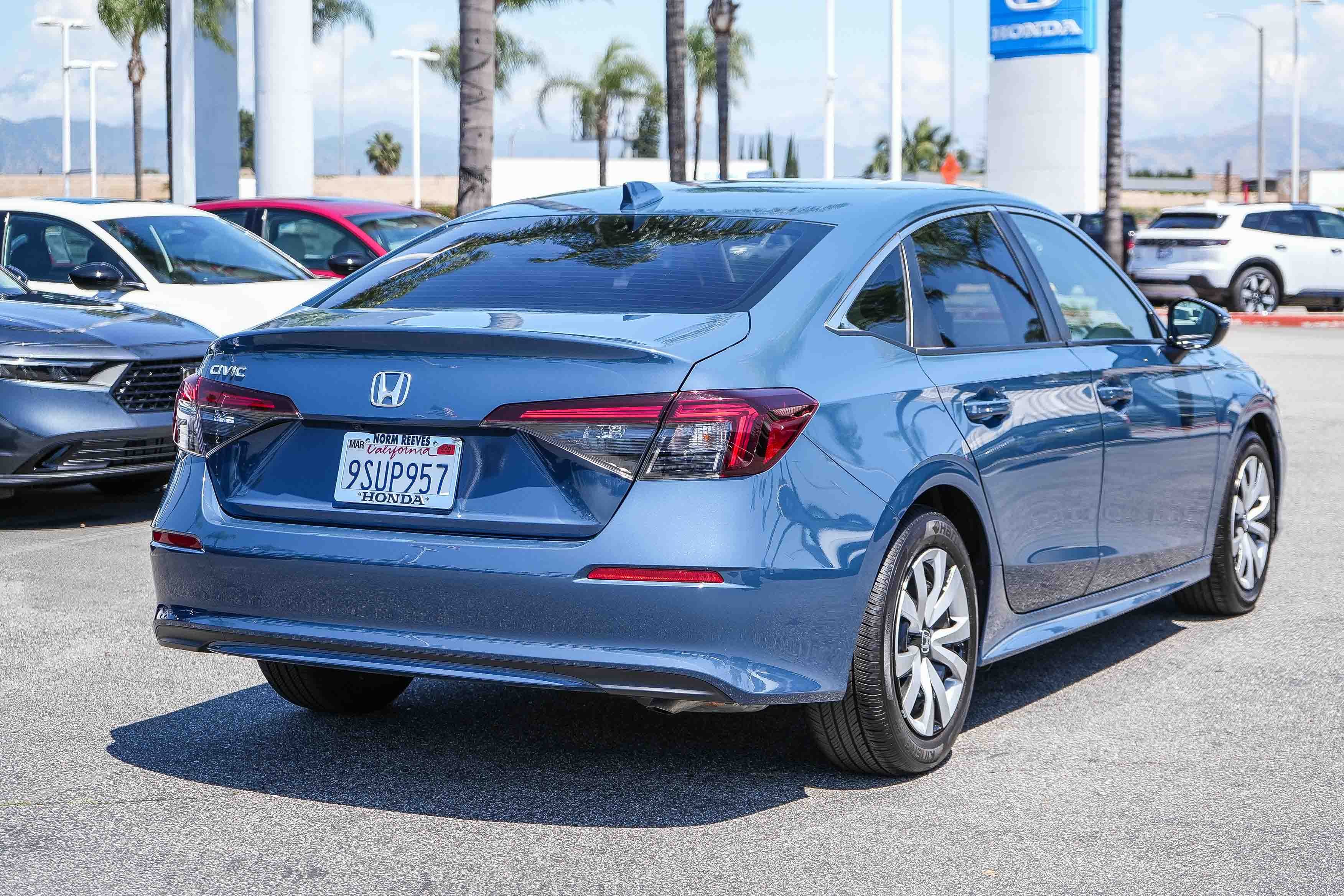 Certified 2025 Honda Civic LX image 7