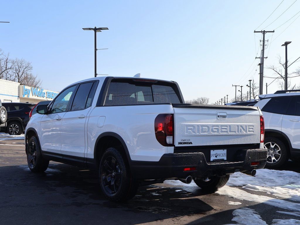 New 2026 Honda Ridgeline Black Edition image 5