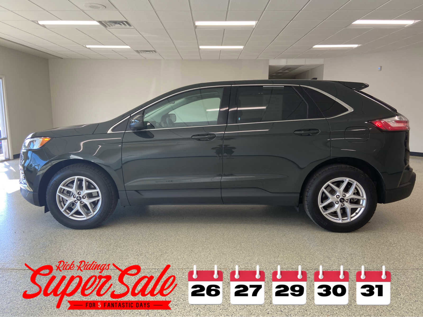 Used 2024 Ford Edge SEL image 13