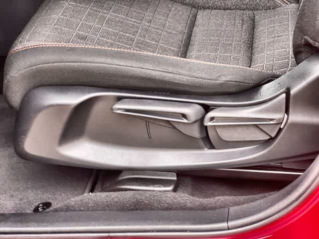 Certified 2026 Honda HR-V Sport image 31