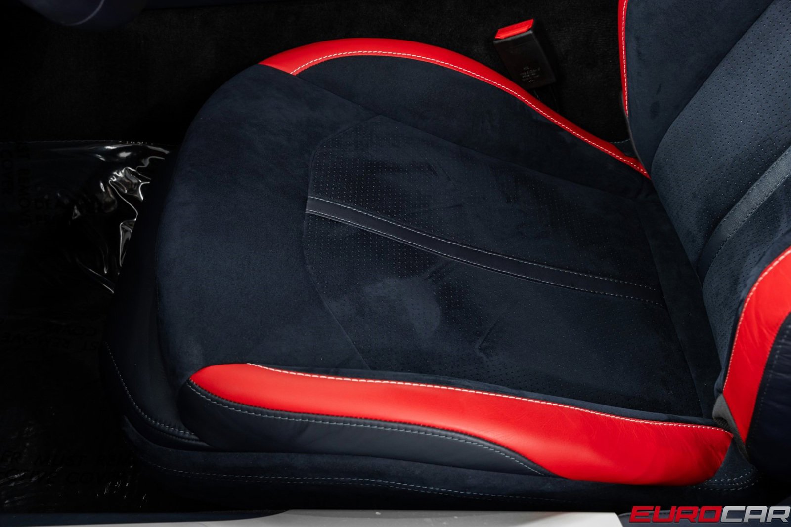 Used 2024 Aston Martin DB12 Coupe image 40