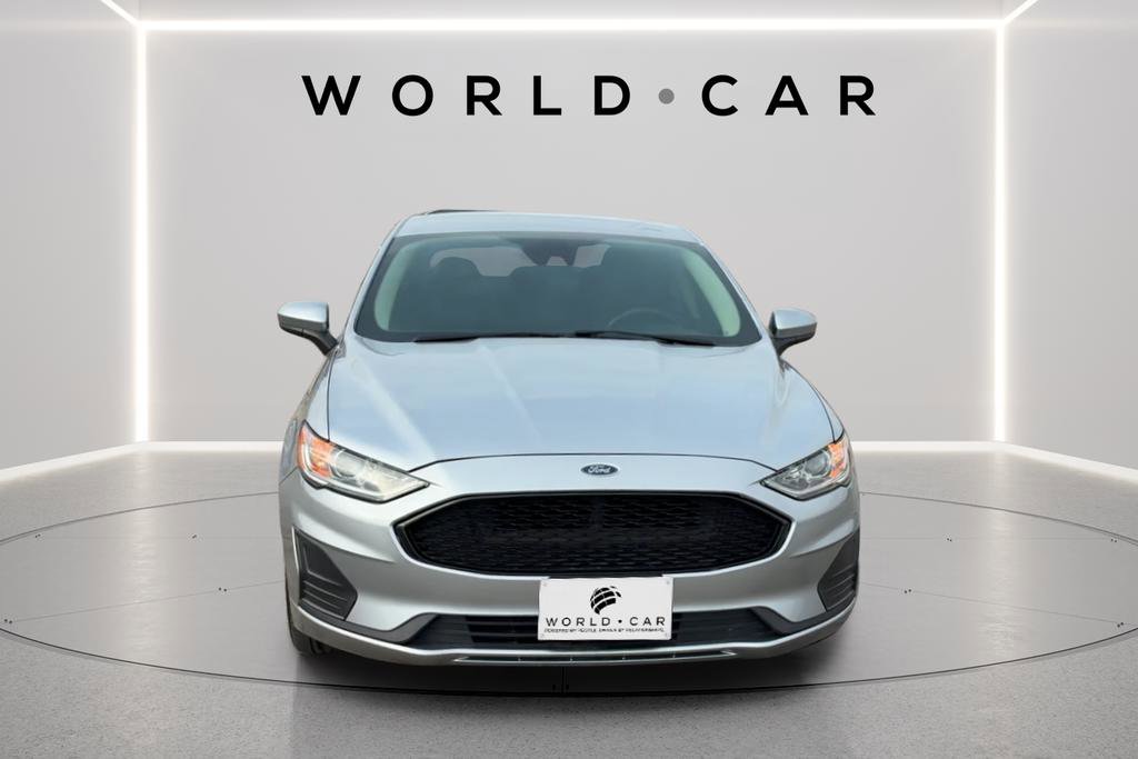 Used 2020 Ford Fusion SE image 8