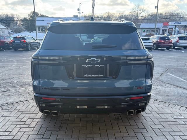 Used 2024 Chevrolet Traverse RS image 13