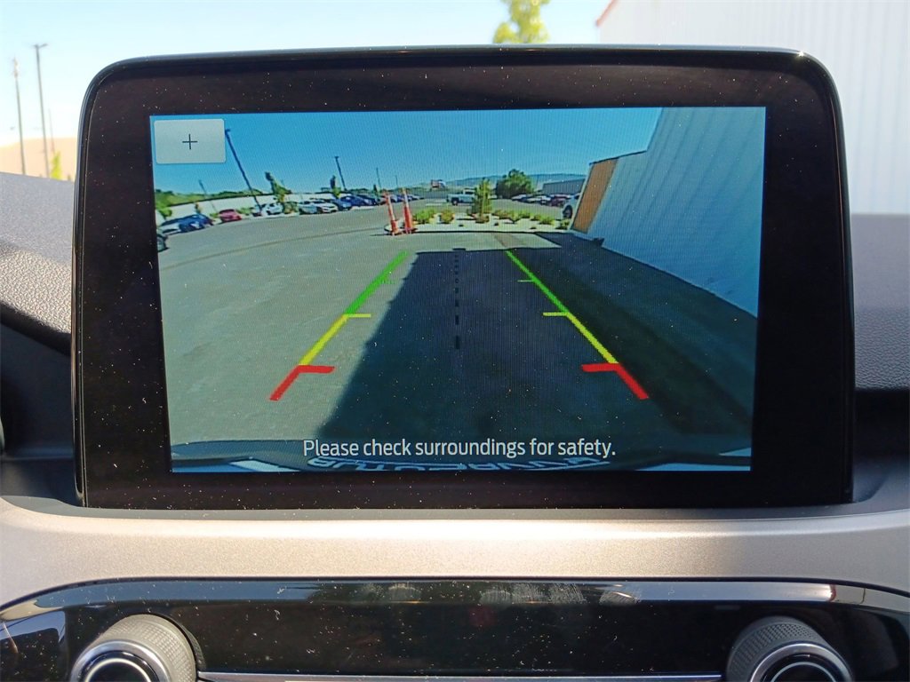 Used 2022 Ford Escape SE image 21