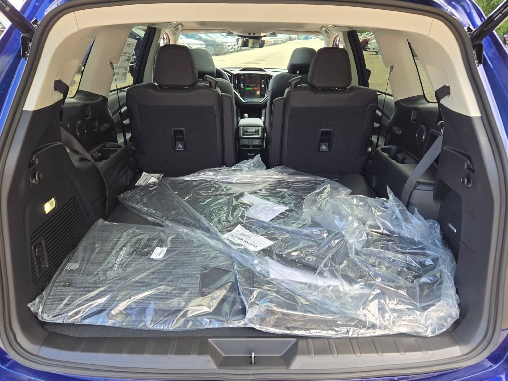 New 2026 Subaru Ascent Limited Bronze AWD/4WD image 17