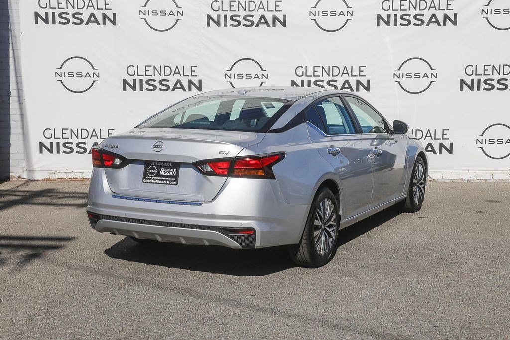 Used 2023 Nissan Altima 2.5 SV image 6