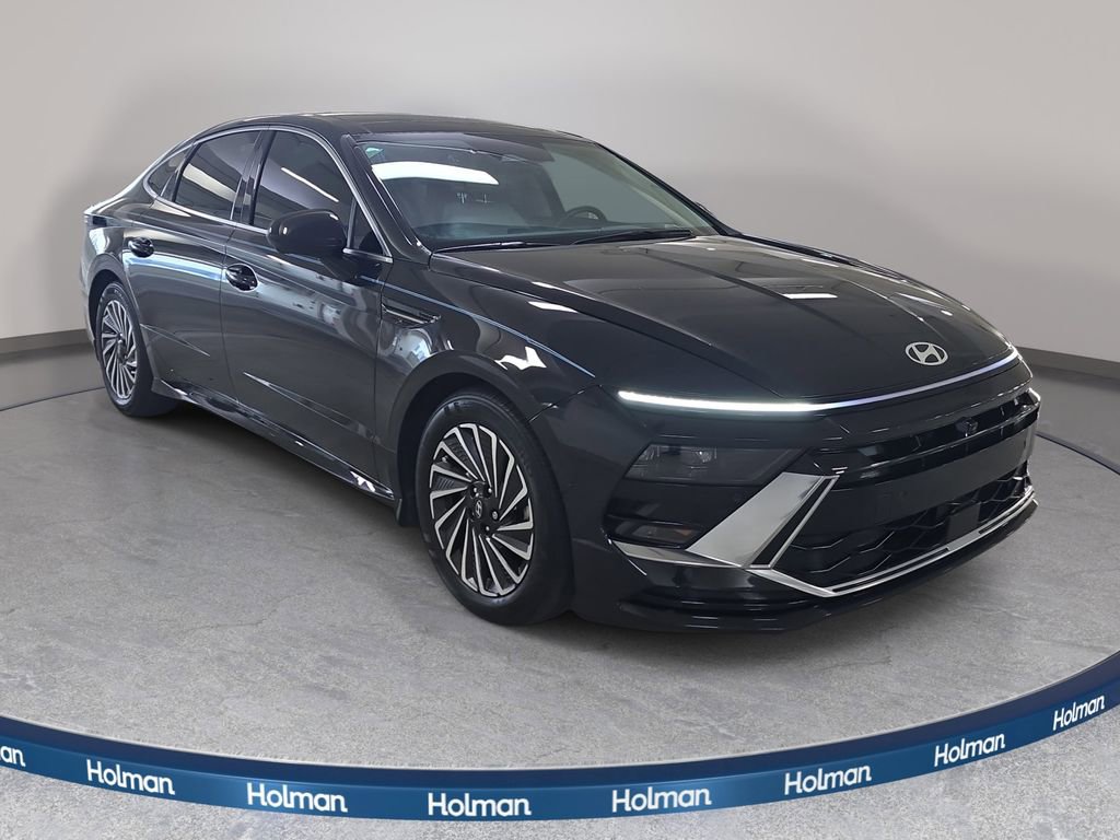 Used 2024 Hyundai Sonata Limited FWD image 4
