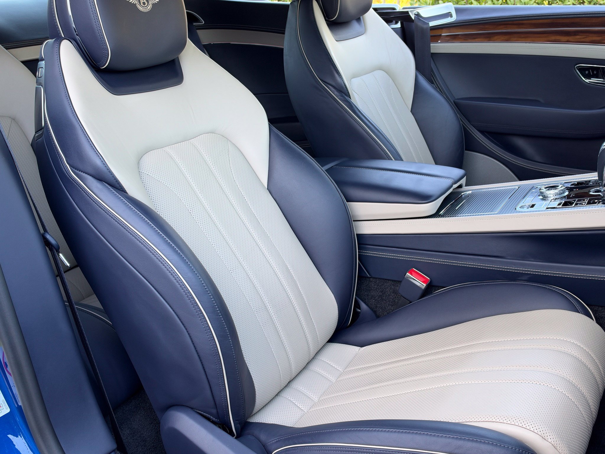Used 2020 Bentley Continental GT AWD/4WD image 41