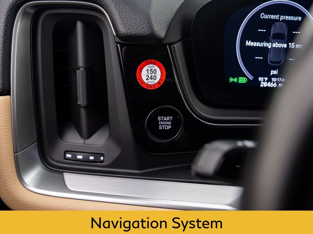 Used 2024 Porsche Cayenne image 22