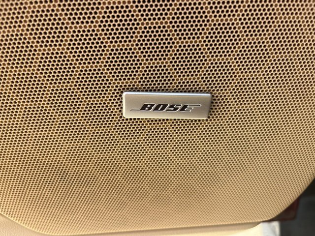 Used 2018 Cadillac XT5 Premium Luxury w/ Driver Assist Package image 15