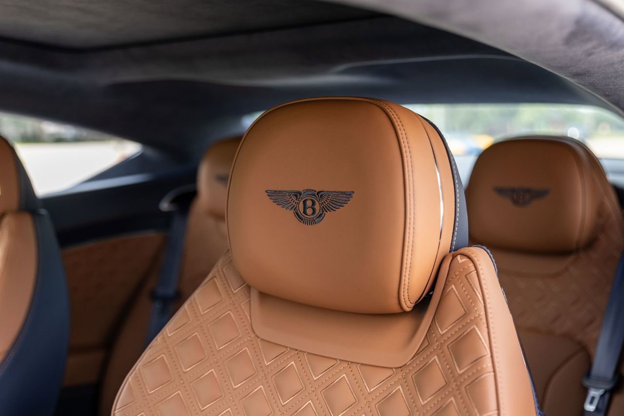 Used 2023 Bentley Continental GT Azure AWD/4WD image 26