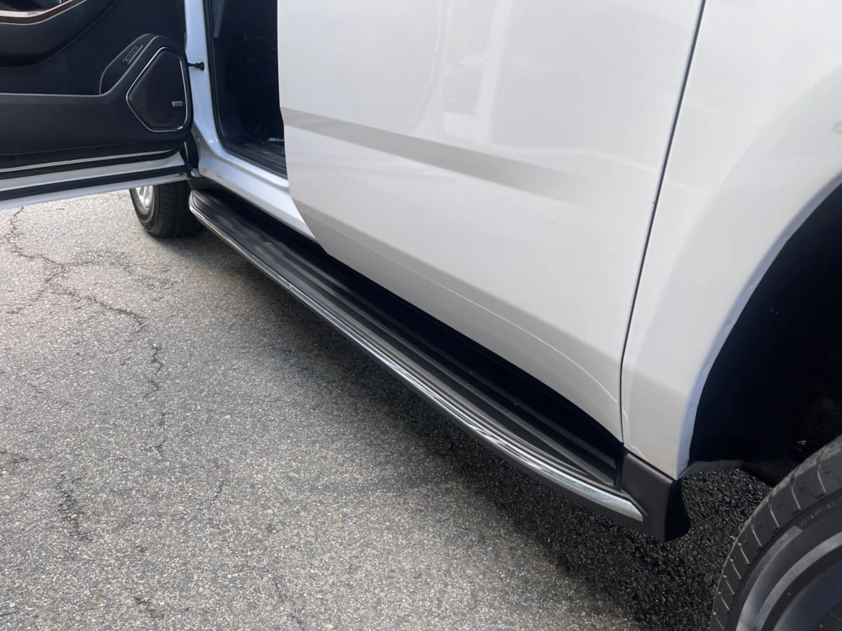 Used 2017 GMC Yukon XL SLT image 43
