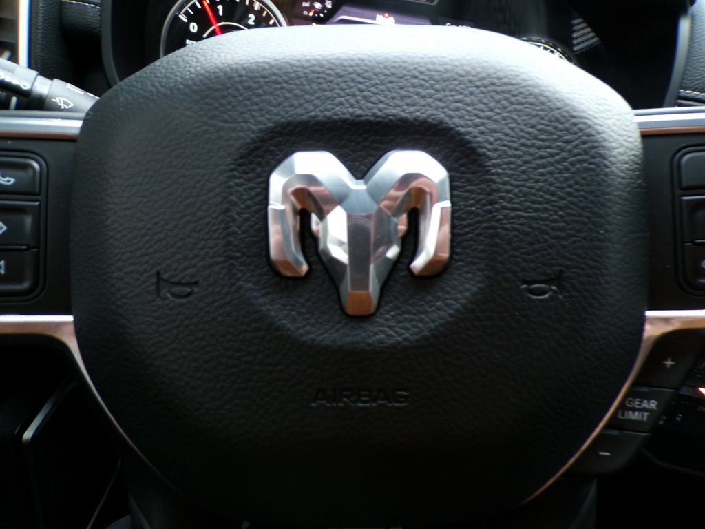 Used 2021 RAM 2500 Laramie w/ Night Edition AWD/4WD image 29