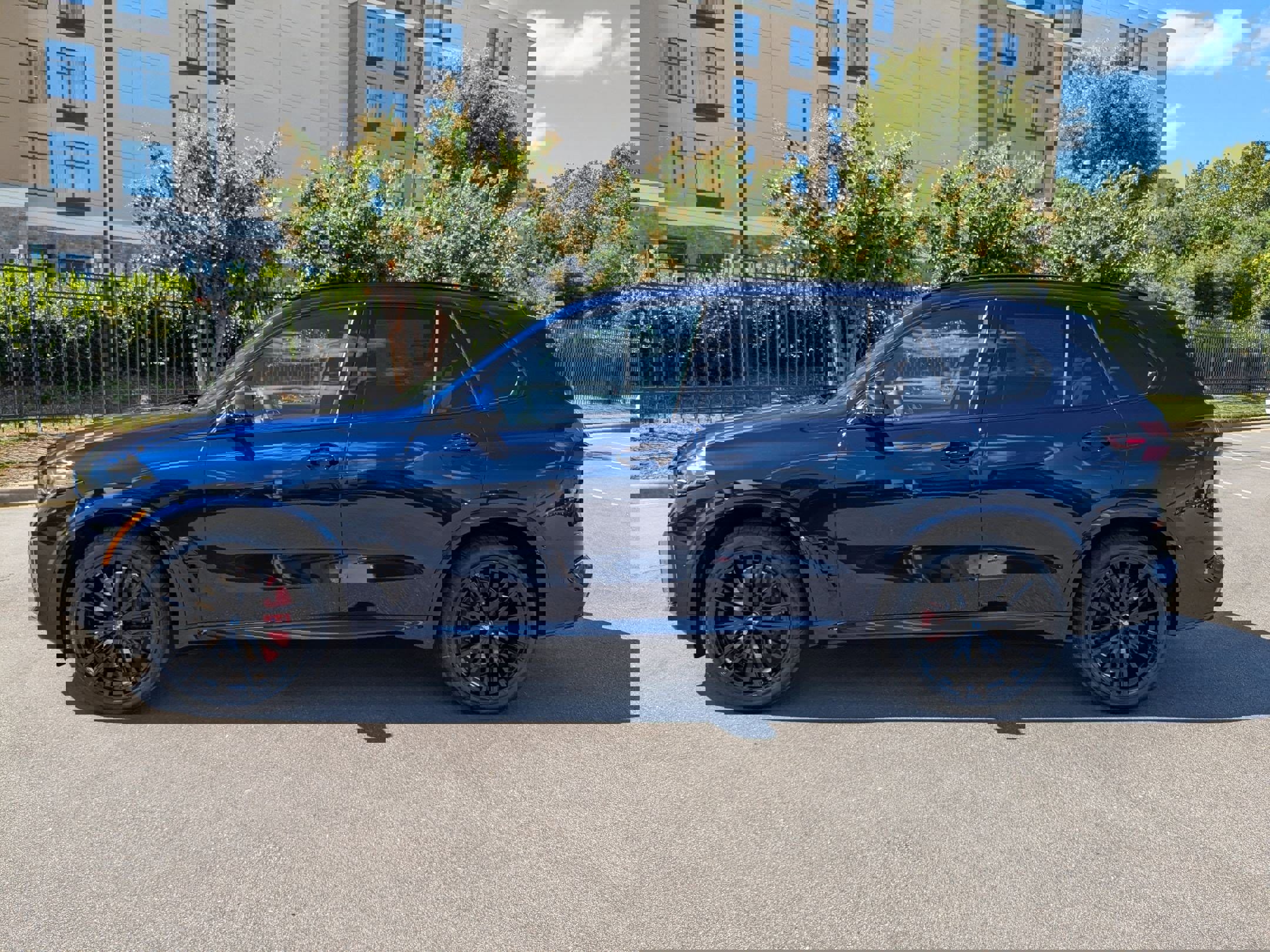 New 2026 BMW X5 xDrive40i w/ M Sport Package image 6