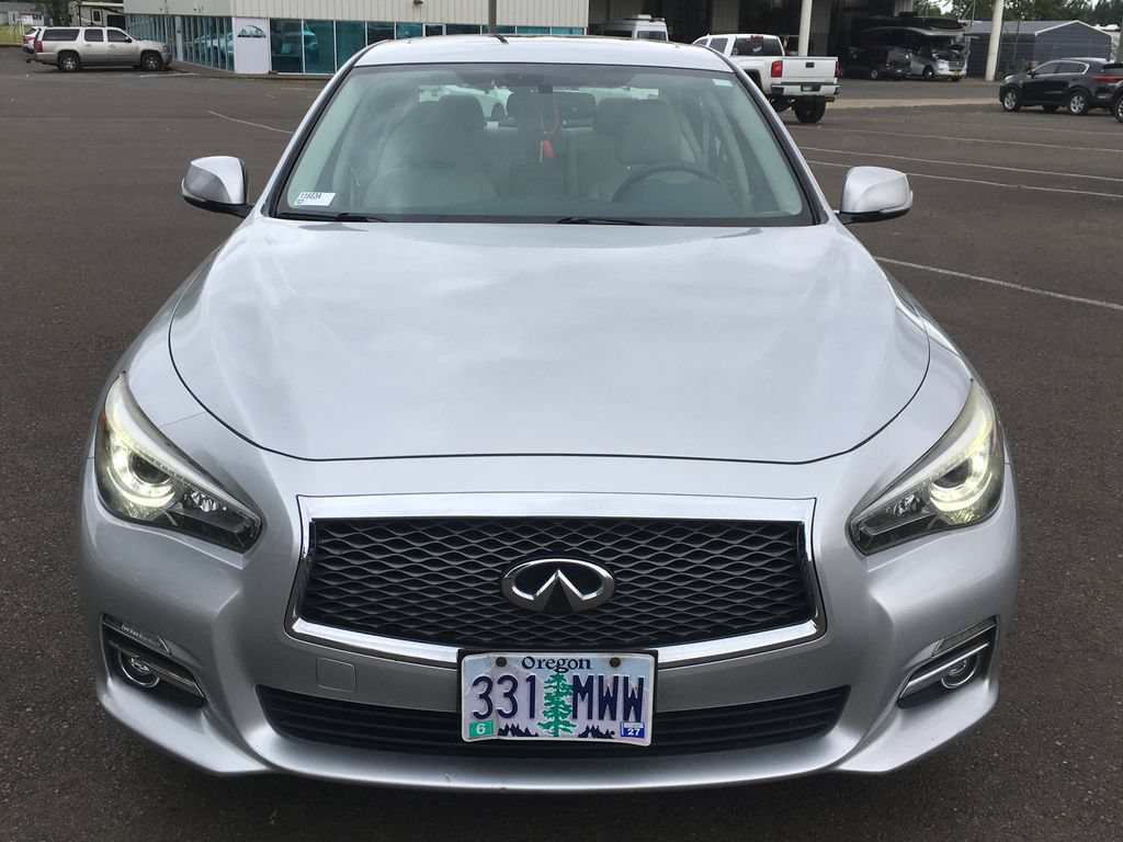 Used 2017 INFINITI Q50 3.0t Premium w/ 3.0T Premium Plus Package RWD image 9
