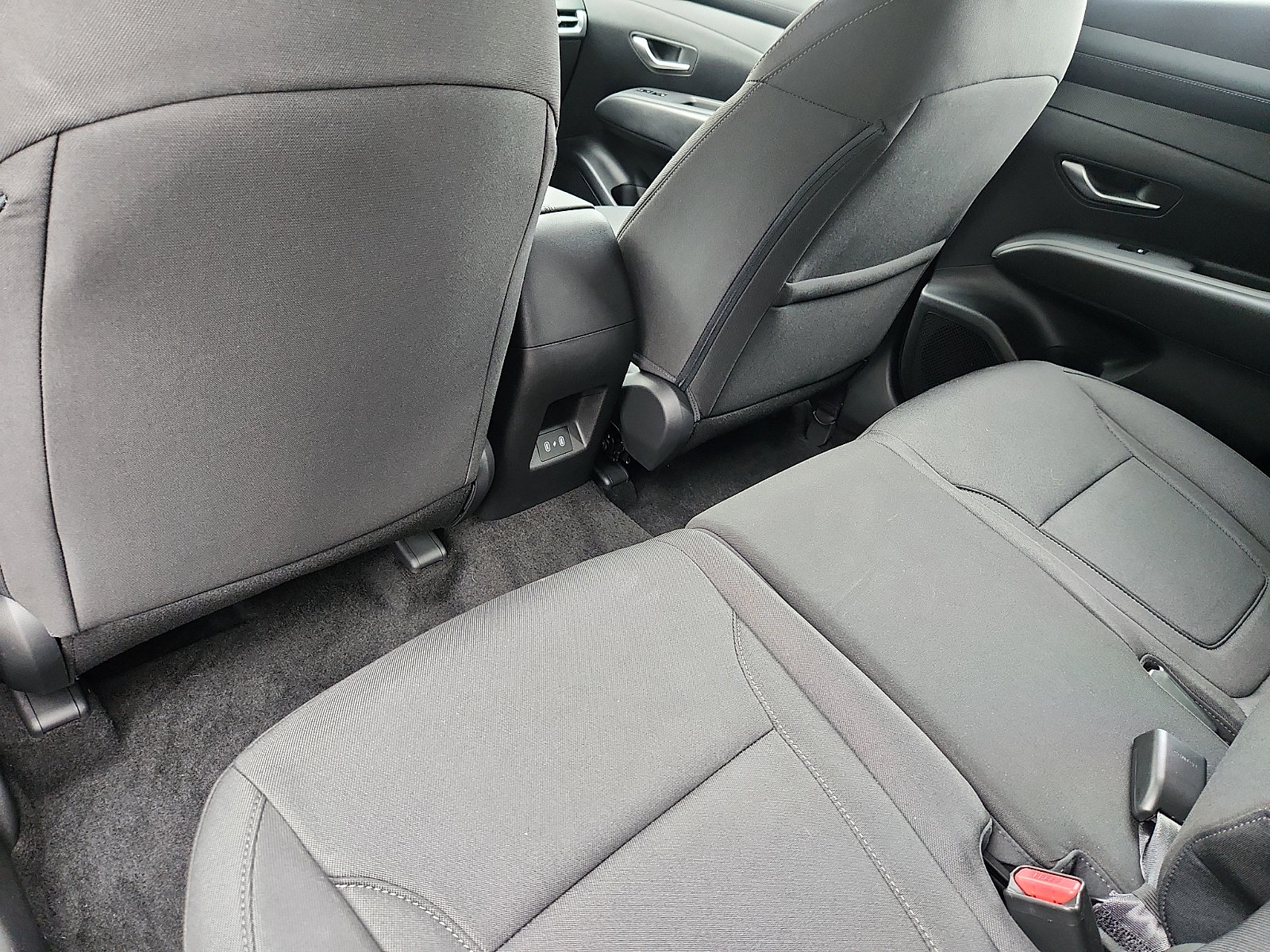 Used 2026 Hyundai Tucson SE FWD image 11