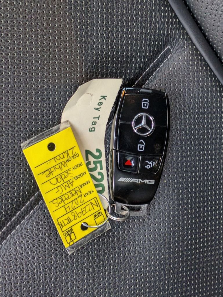 Used 2024 Mercedes-Benz CLA 45 AMG 4MATIC image 36