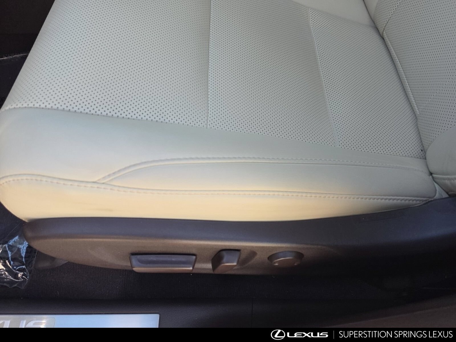 Certified 2020 Lexus RX 350 FWD w/ Premium Package image 14