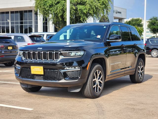 Certified 2024 Jeep Grand Cherokee Limited AWD/4WD image 3