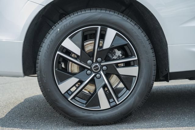 New 2026 Volvo XC60 T8 Core w/ Protection Package Premier AWD/4WD image 19