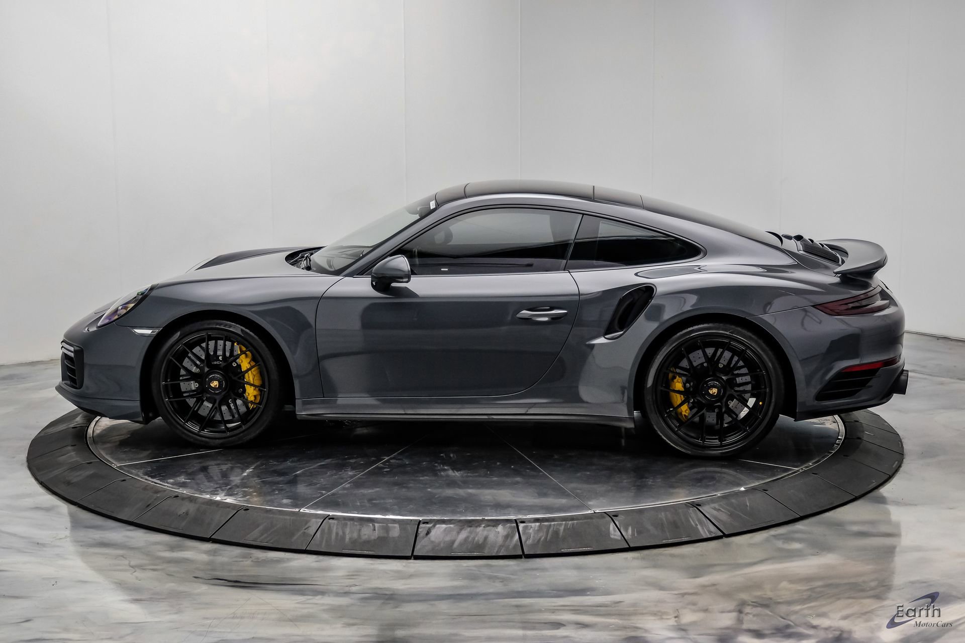Used 2017 Porsche 911 Turbo S AWD/4WD image 9