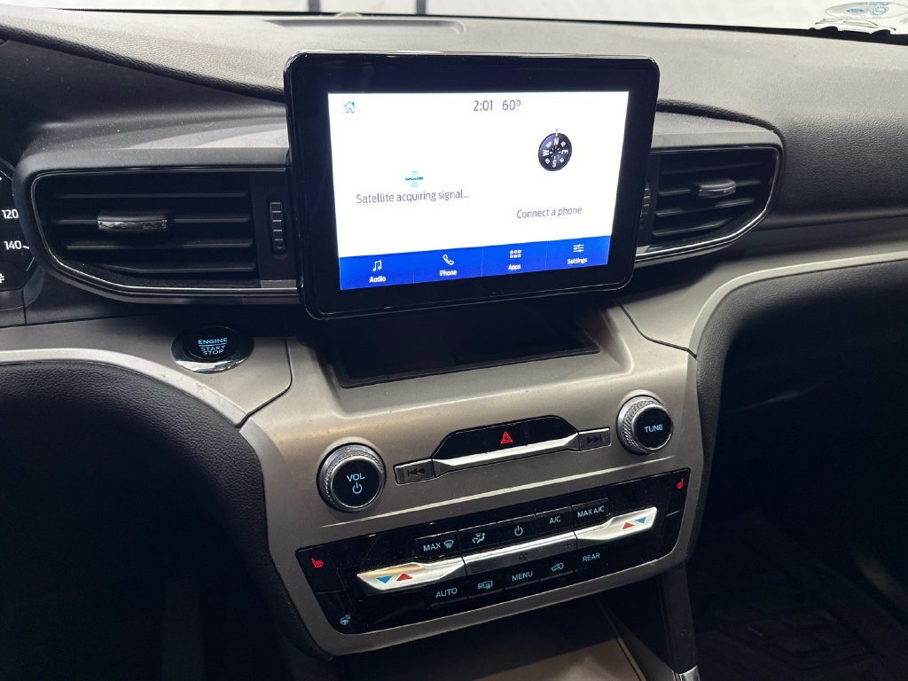 Used 2022 Ford Explorer XLT w/ Equipment Group 202A RWD image 28