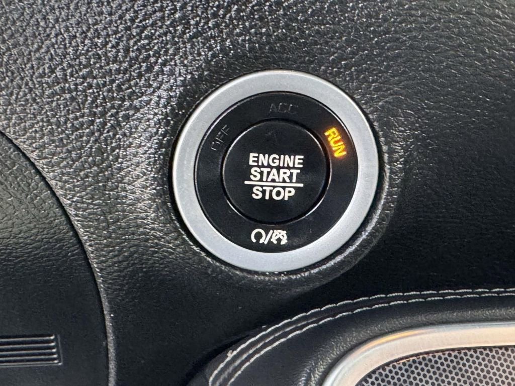 Used 2018 Dodge Challenger R/T Scat Pack w/ Leather Interior Group image 8